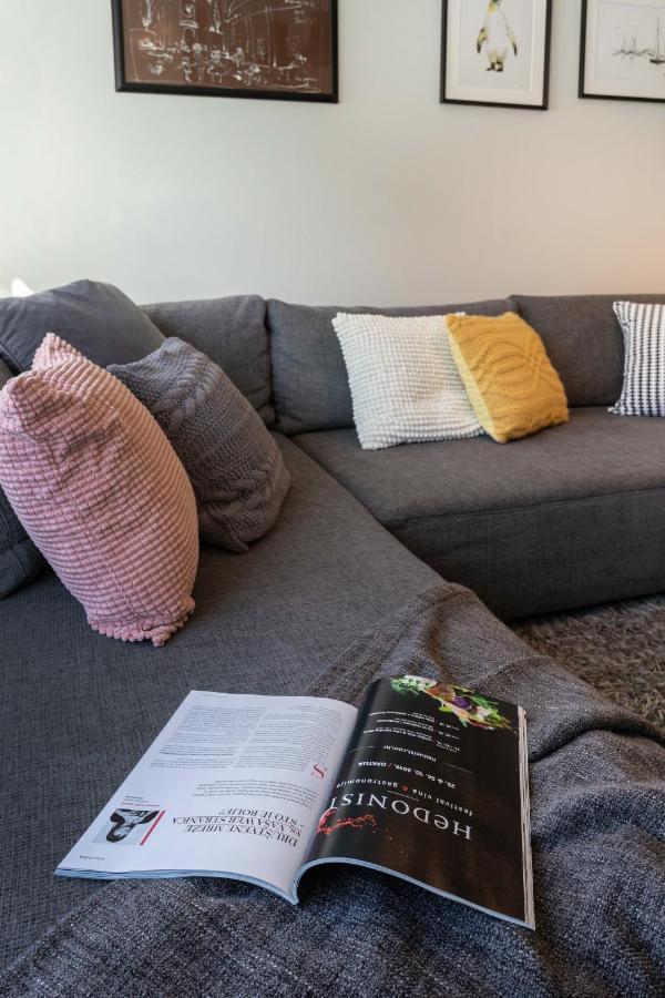 Spacious Apartment In Radnicka Business Zone - Free Parking Zagreb Luaran gambar