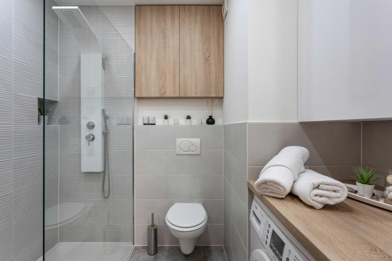 Spacious Apartment In Radnicka Business Zone - Free Parking Zagreb Luaran gambar