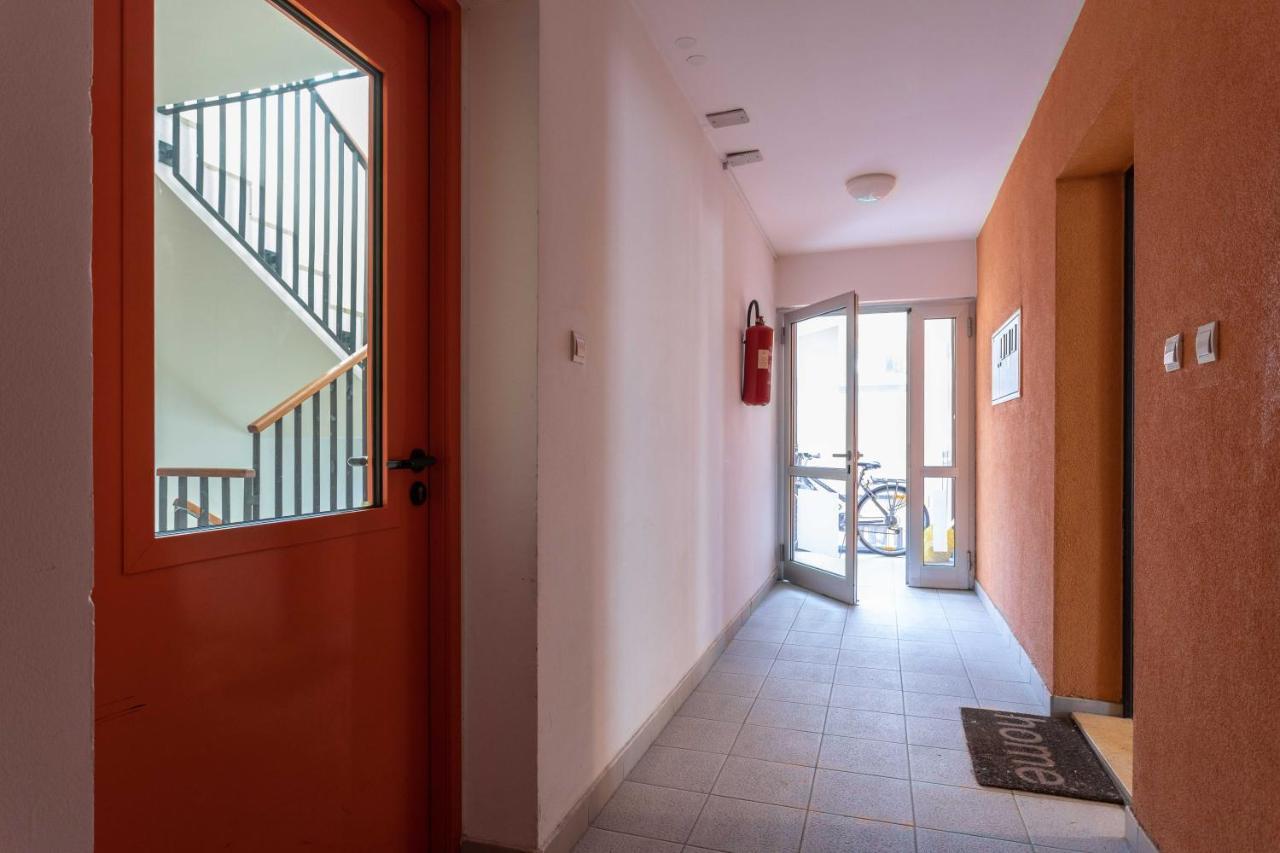 Spacious Apartment In Radnicka Business Zone - Free Parking Zagreb Luaran gambar