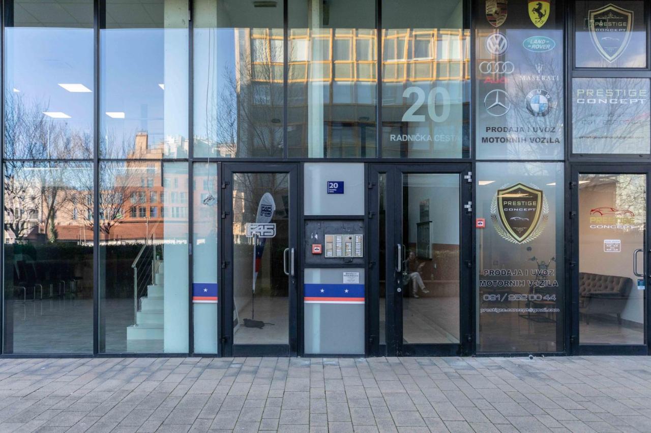 Spacious Apartment In Radnicka Business Zone - Free Parking Zagreb Luaran gambar